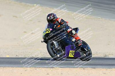 media/Jan-12-2025-CVMA (Sun) [[be1d2b16e3]]/Race 3-Amateur Supersport Middleweight/